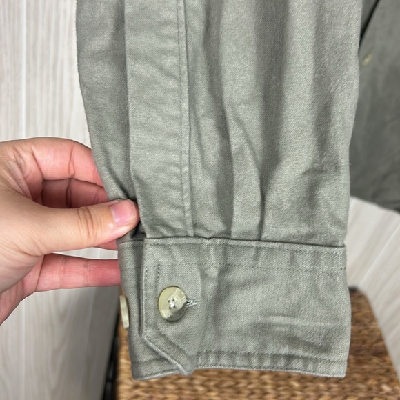 Woolrich Outdoor Men's Grey Green Long Sleeve Stretch Cotton Button Down, 2XL - Picture 5 of 6